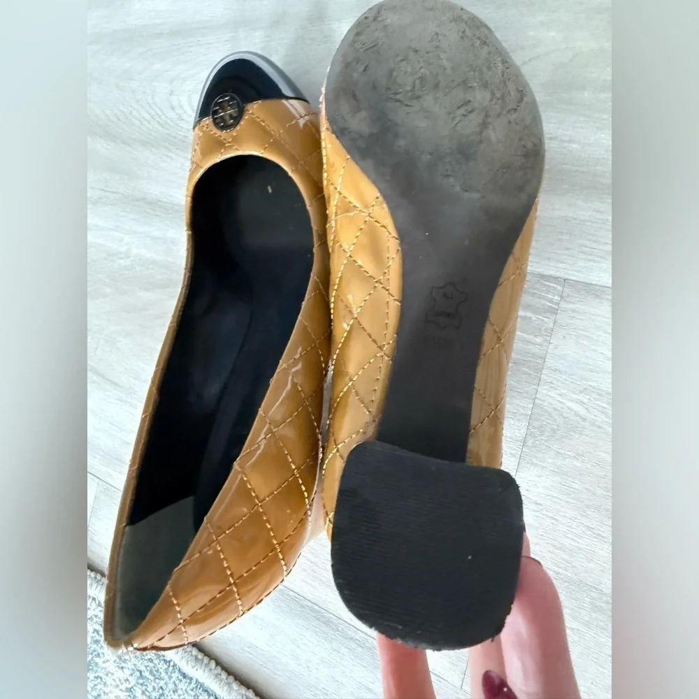 Tory Burch Quilted Patent Leather Cap Toe Block Heel Pumps Tan Black Women 8.5